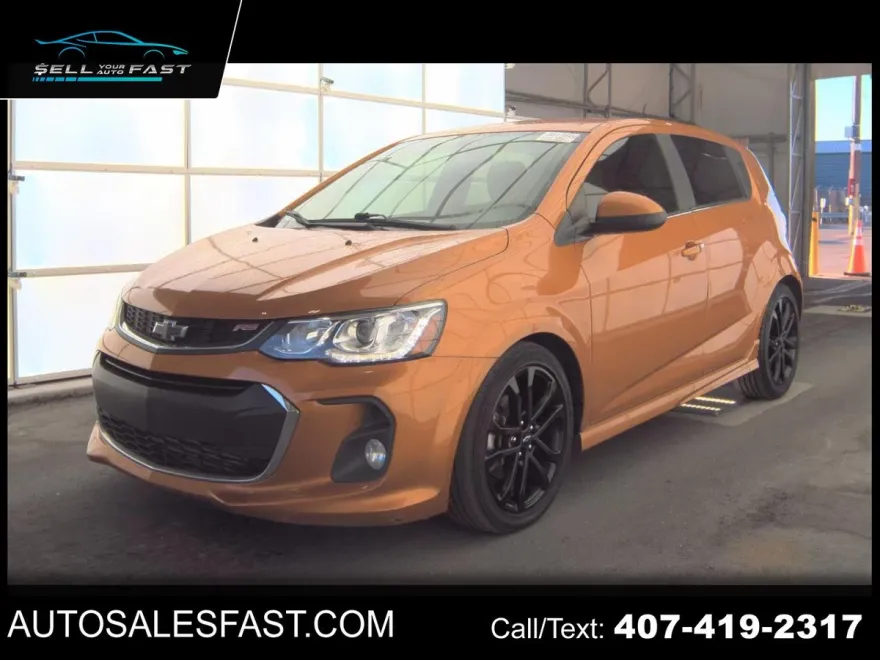 2018 Chevrolet Sonic Premier photo 1
