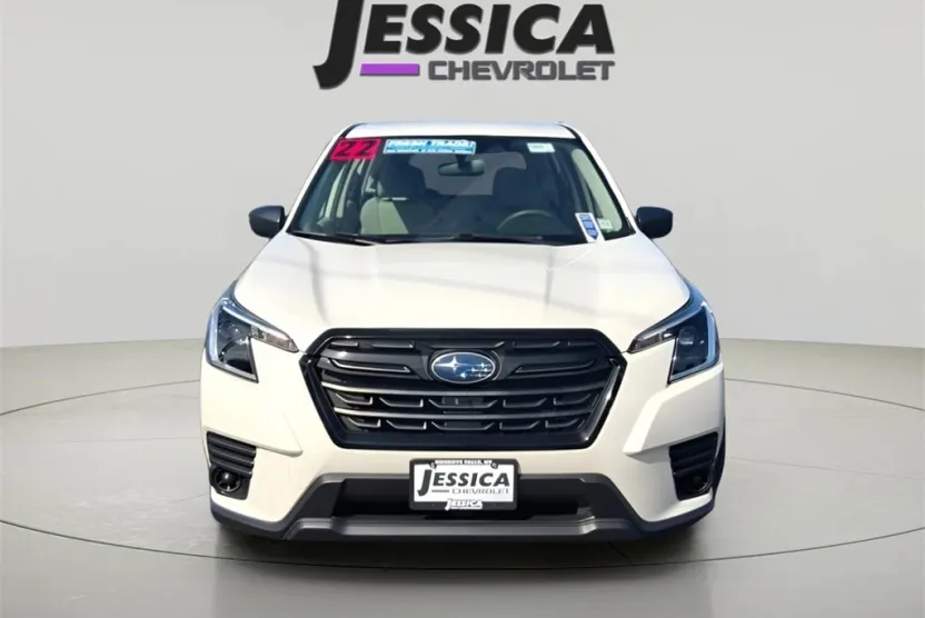2022 Subaru Forester Base photo 1