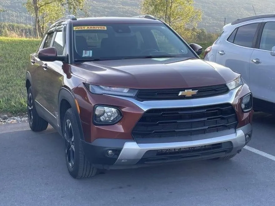 2021 Chevrolet Trailblazer LT photo 1