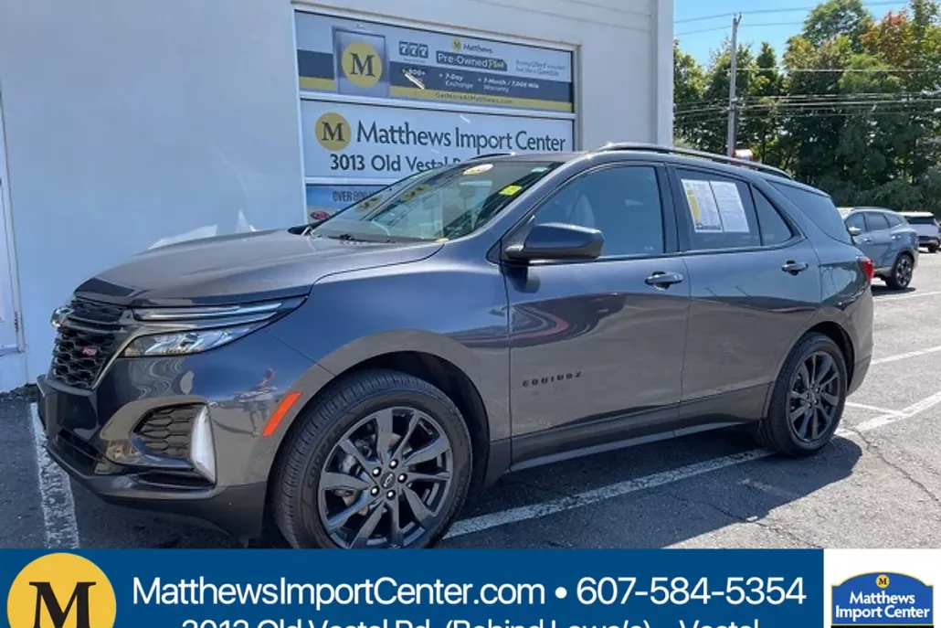 2022 Chevrolet Equinox RS photo 1