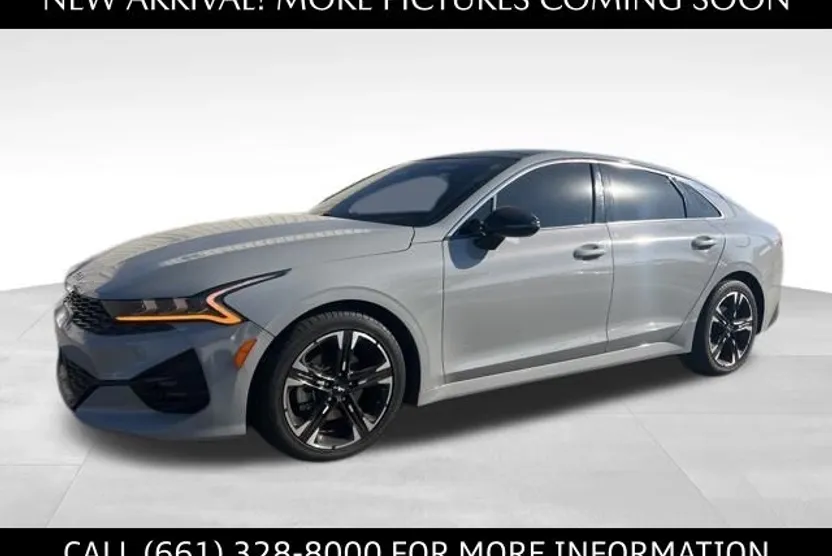 2022 Kia K5 GT-Line photo 1