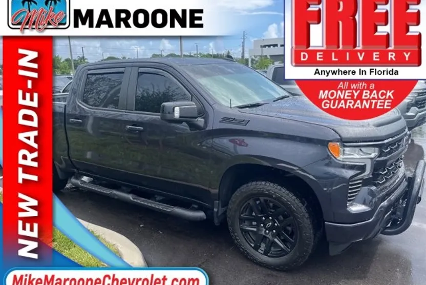 2023 Chevrolet Silverado 1500 RST photo 1