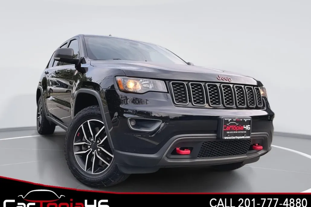 2020 Jeep Grand Cherokee Trailhawk photo 1