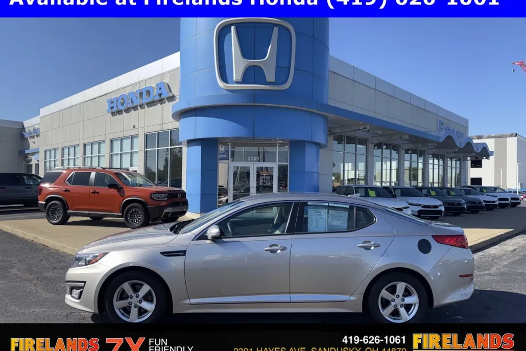 2015 Kia Optima LX photo 1