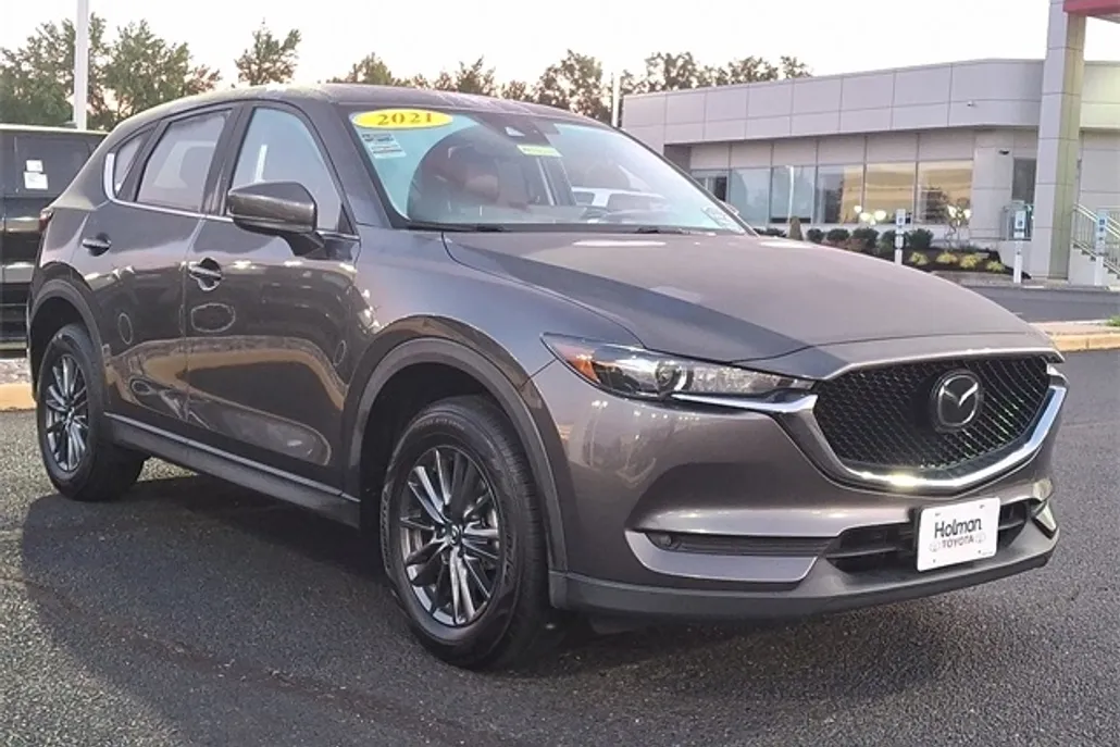 2021 Mazda CX-5 Touring photo 1