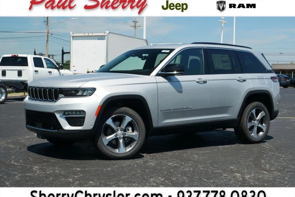2025 Jeep Grand Cherokee Limited photo 1