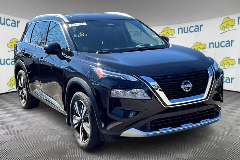 2023 Nissan Rogue Platinum photo 1