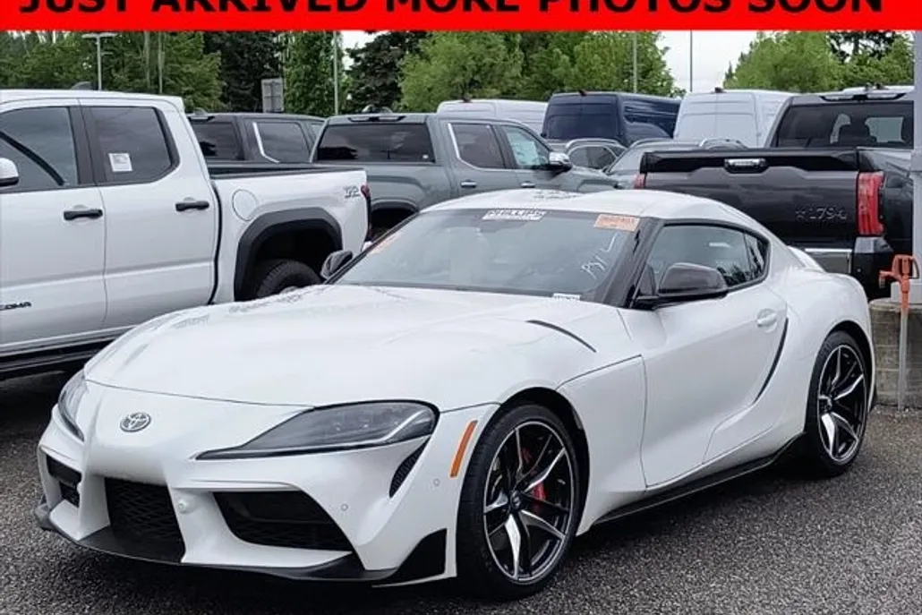 2021 Toyota Supra 3.0 photo 1