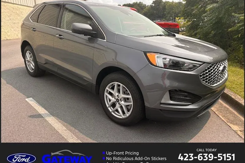 2024 Ford Edge SEL photo 1
