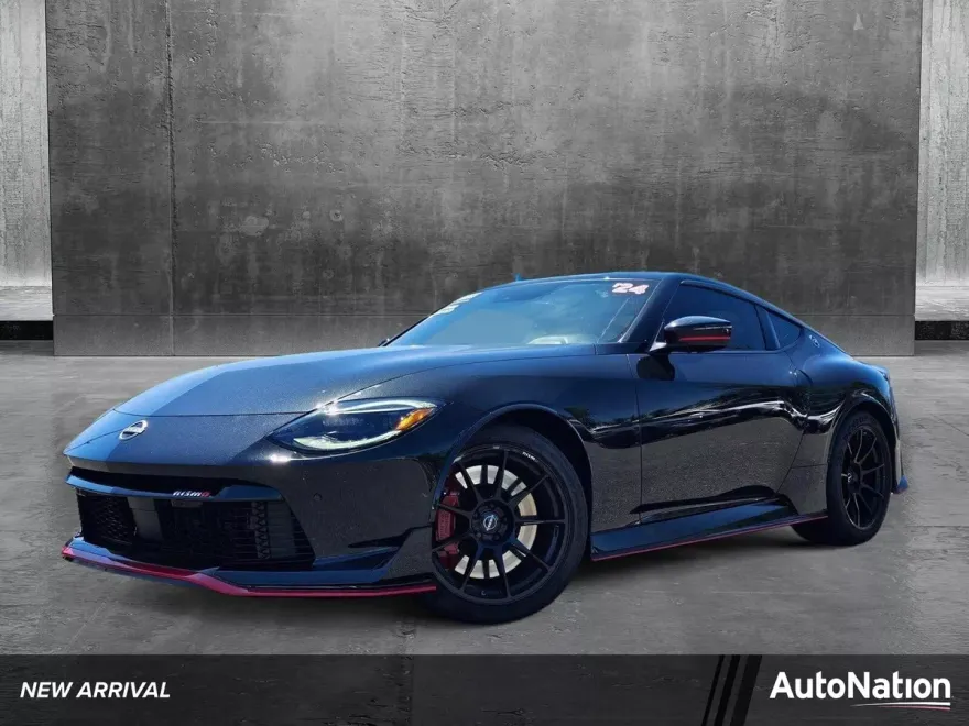 2024 Nissan Z Nismo photo 1