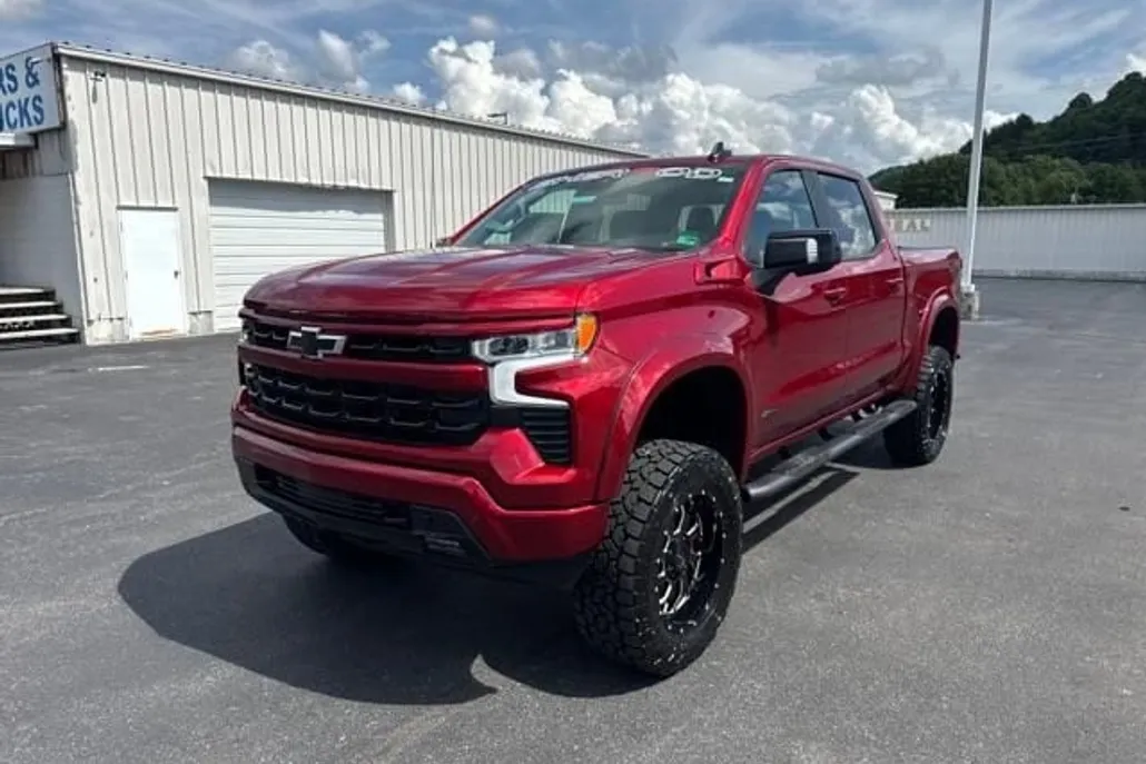 2025 Chevrolet Silverado 1500 RST photo 1