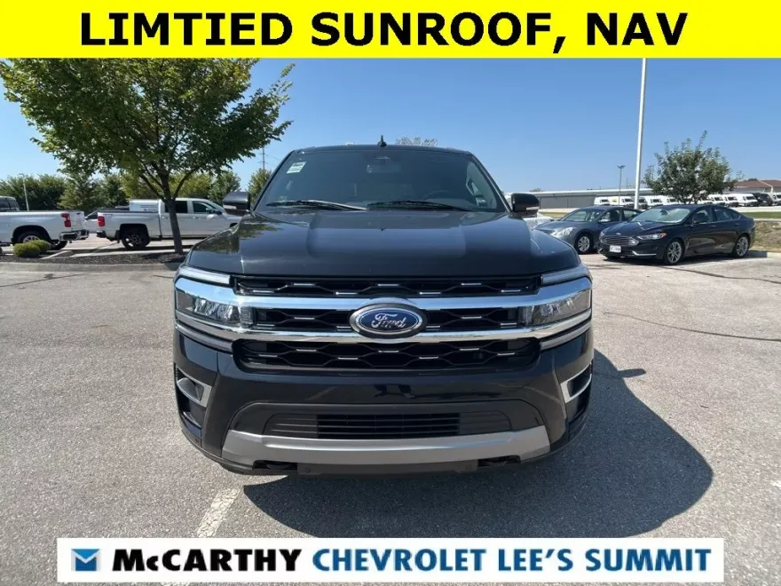 2023 Ford Expedition MAX Limited photo 1