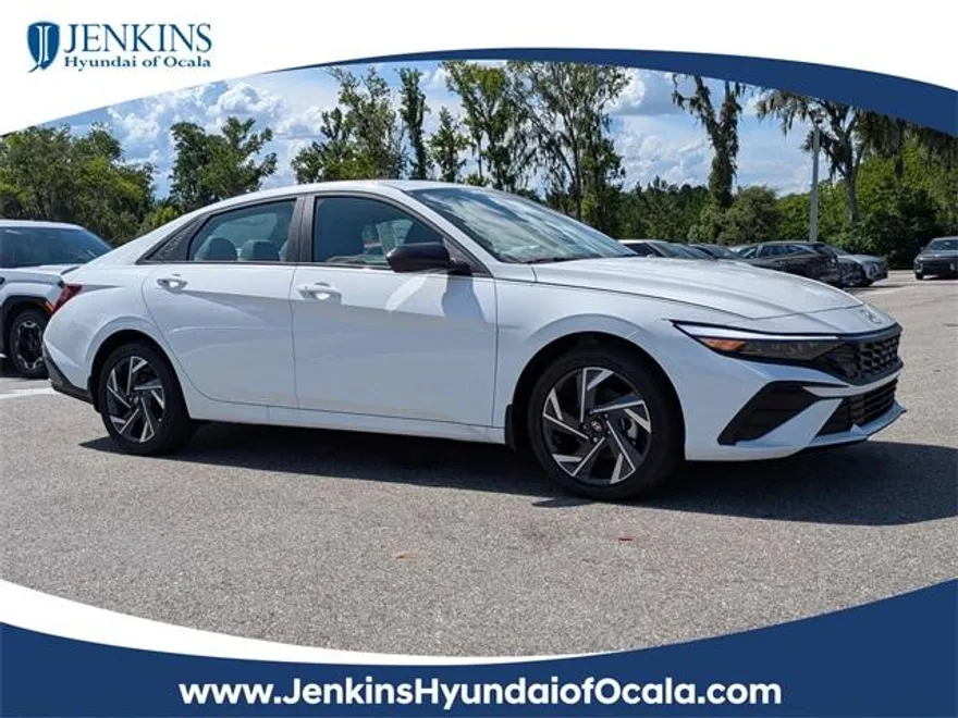 2025 Hyundai Elantra Hybrid SEL Sport photo 1