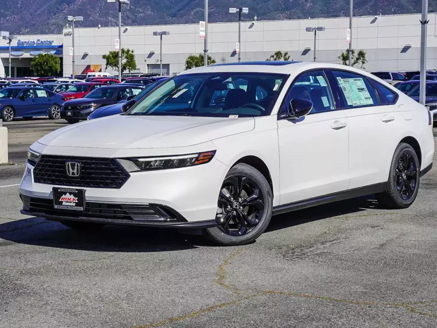 2025 Honda Accord SE photo 1