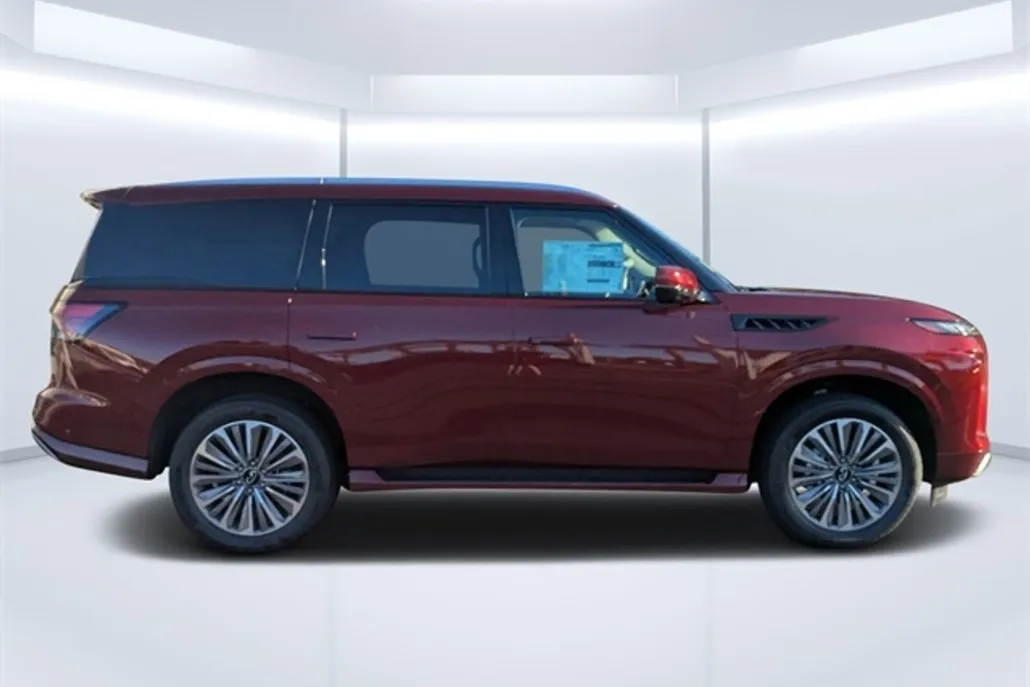 2025 Infiniti QX80 Sensory photo 1