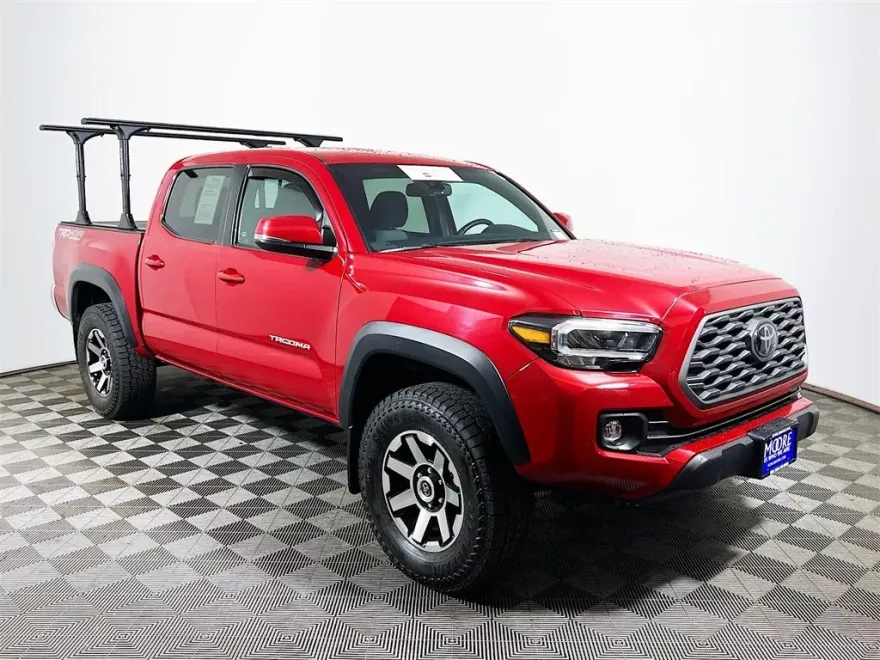 2021 Toyota Tacoma TRD Off-Road V6 photo 1