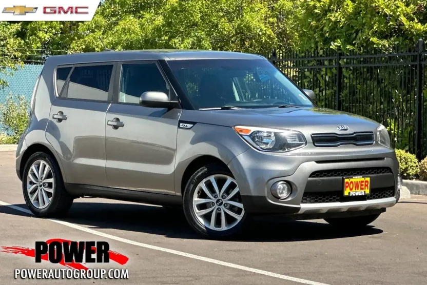 2018 Kia Soul Plus photo 1