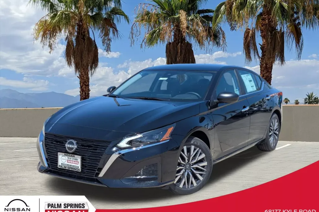 2025 Nissan Altima 2.5 SV photo 1