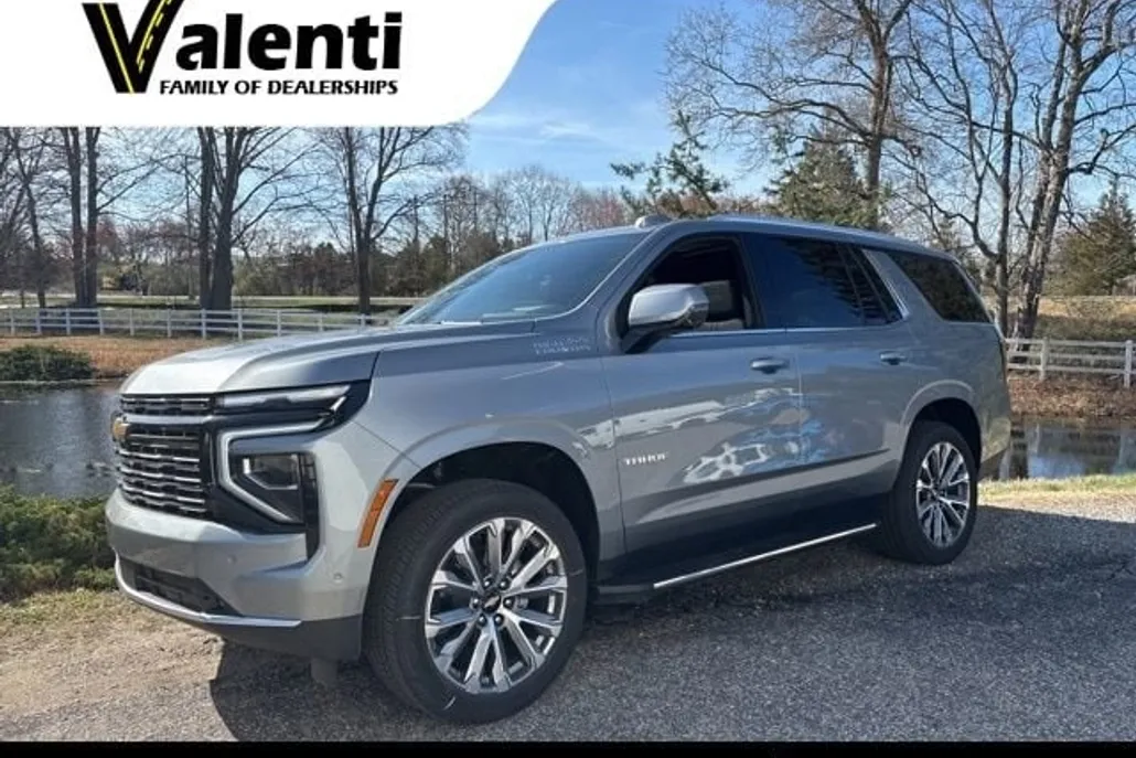 2025 Chevrolet Tahoe High Country photo 1