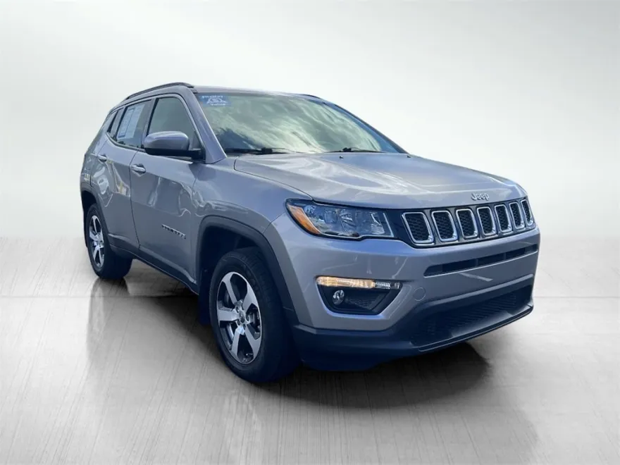 2018 Jeep Compass Latitude photo 1