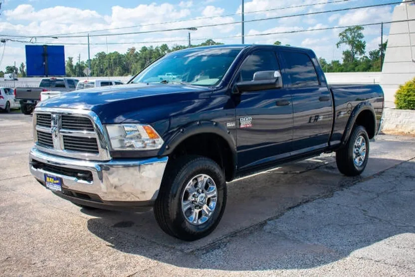 2012 Dodge Ram ST photo 1