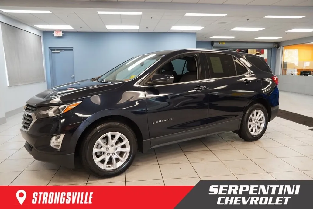 2020 Chevrolet Equinox LT photo 1