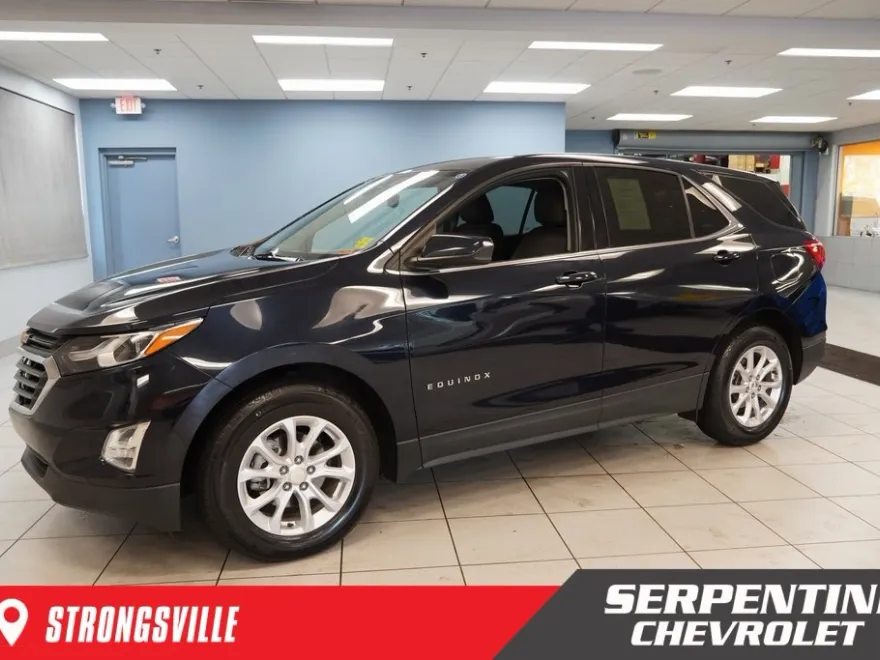 2020 Chevrolet Equinox LT photo 1