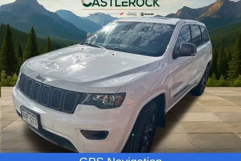 2021 Jeep Grand Cherokee Anniversary Edition photo 1
