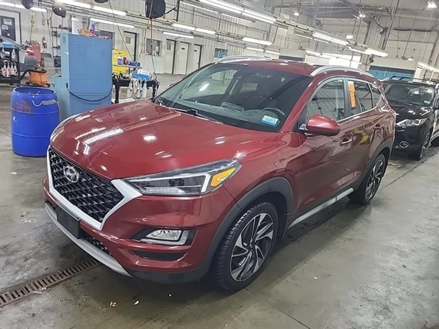 2020 Hyundai Tucson Sport photo 1