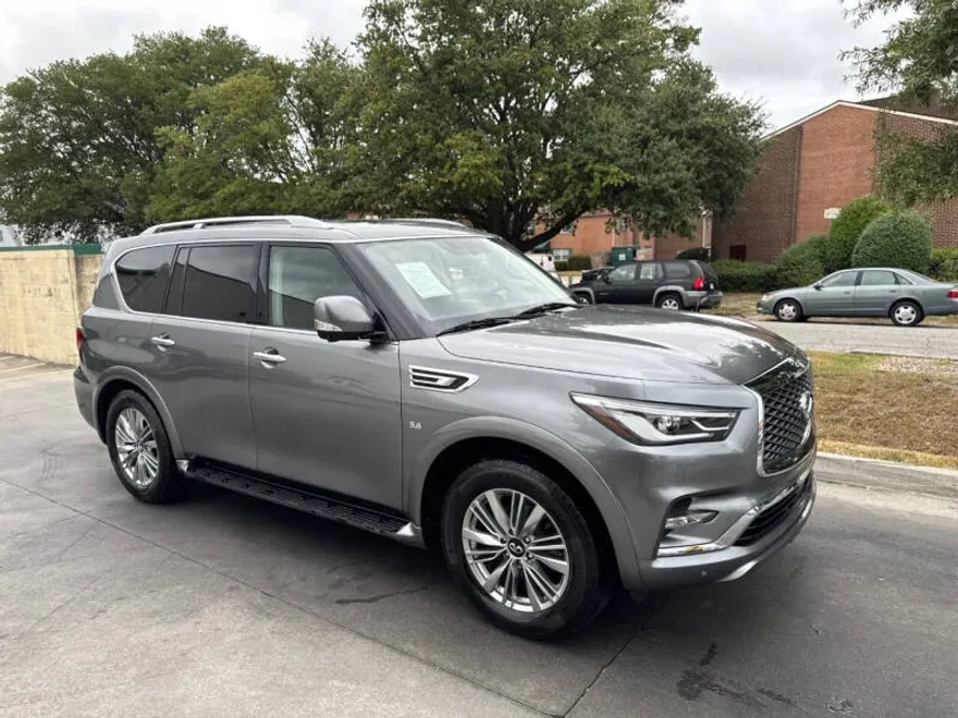 2018 Infiniti QX80 Base photo 1
