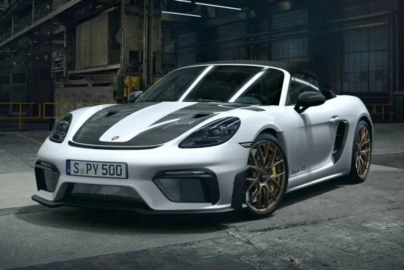 2025 Porsche Boxster Spyder photo 1