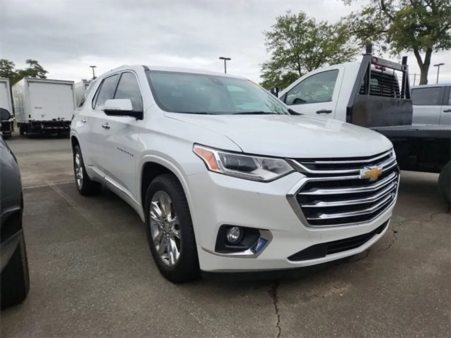 2018 Chevrolet Traverse High Country photo 1