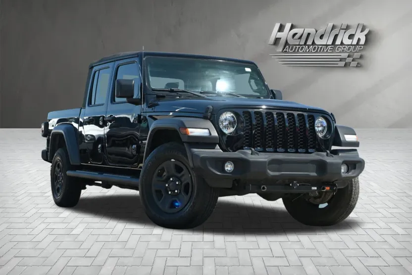 2022 Jeep Gladiator Sport photo 1