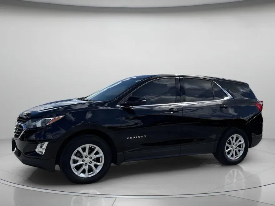 2019 Chevrolet Equinox LT photo 1