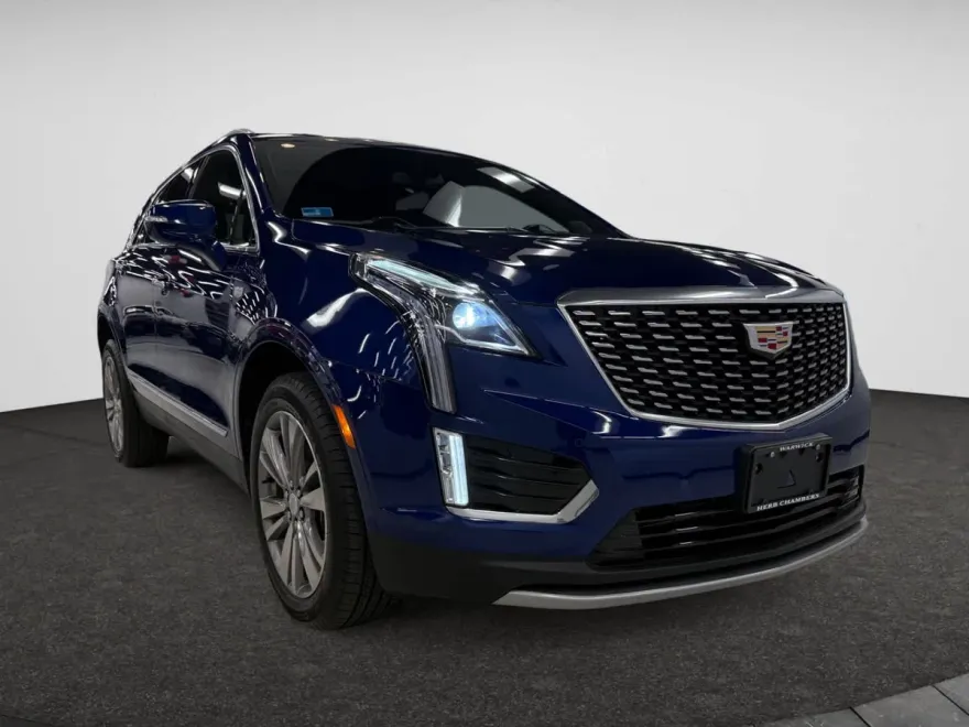 2024 Cadillac XT5 Premium Luxury photo 1