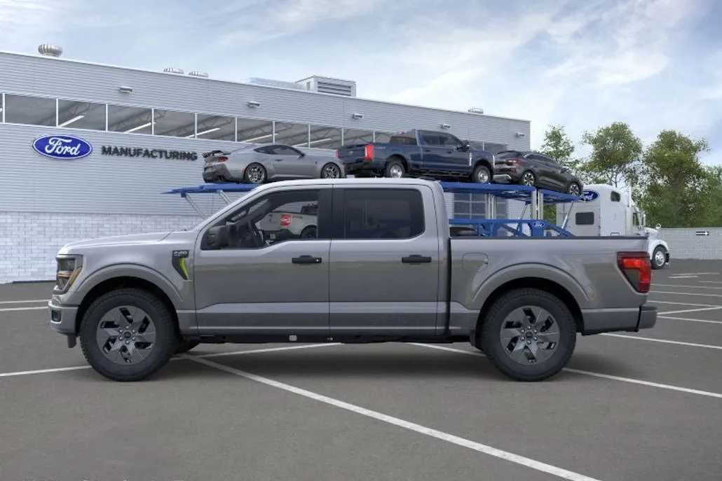 2025 Ford F-150 STX photo 1