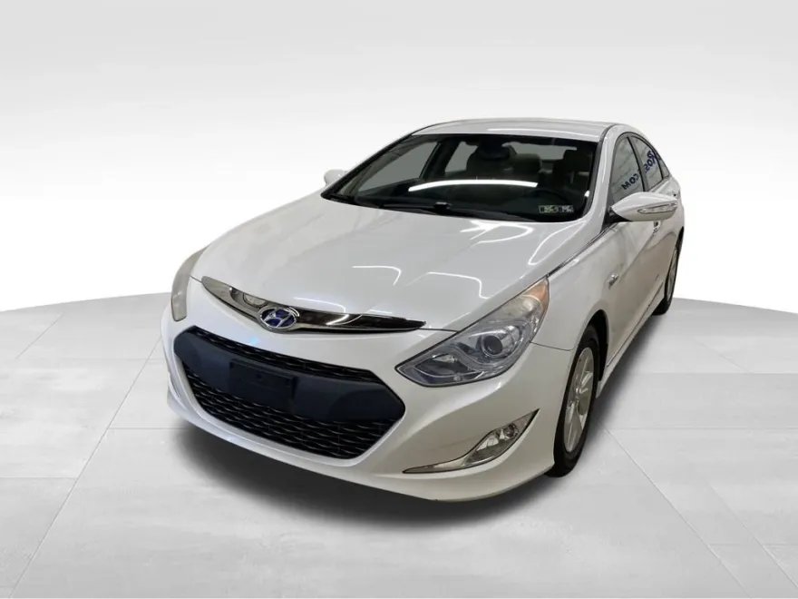 2015 Hyundai Sonata Hybrid Base photo 1