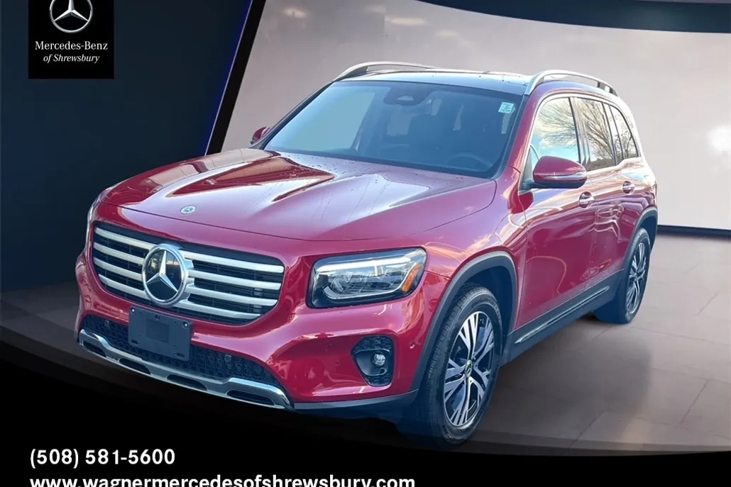 2024 Mercedes Benz GLB 250 photo 1