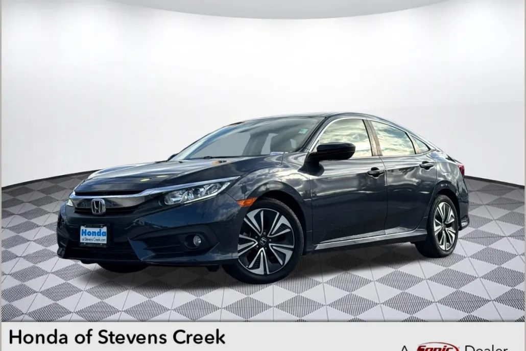 2018 Honda Civic EX-L photo 1