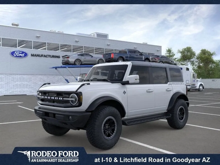 2025 Ford Bronco Outer Banks photo 1