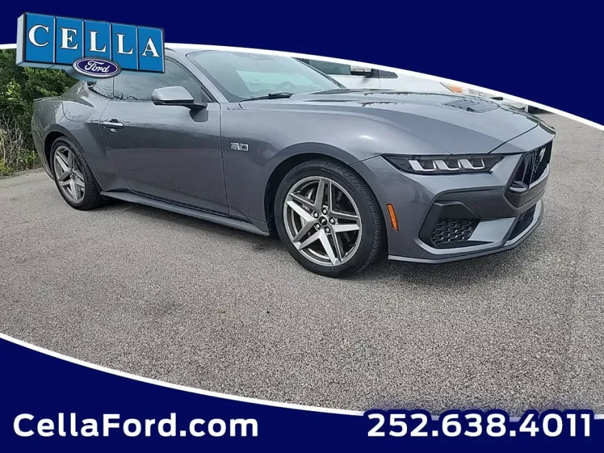 2024 Ford Mustang GT Premium photo 1