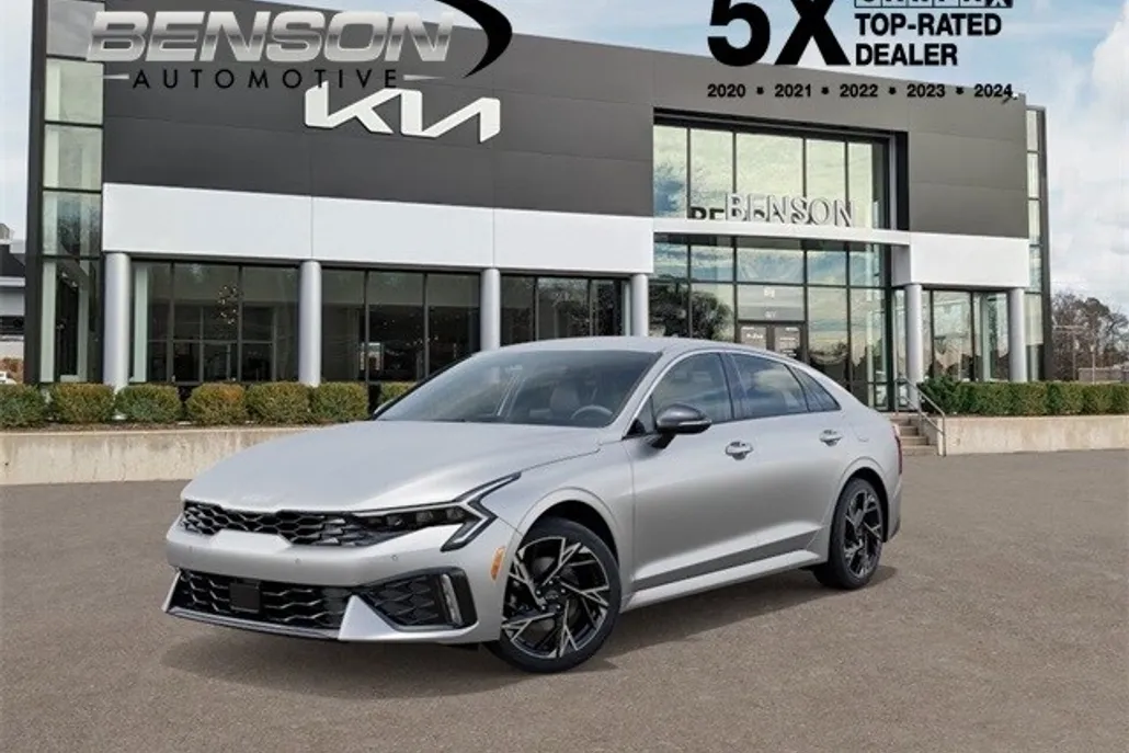 2026 Kia K5 GT-Line photo 1