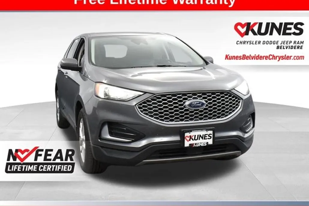 2023 Ford Edge SEL photo 1