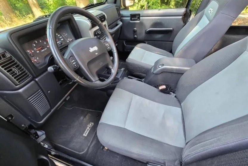 2006 Jeep Wrangler X photo 1