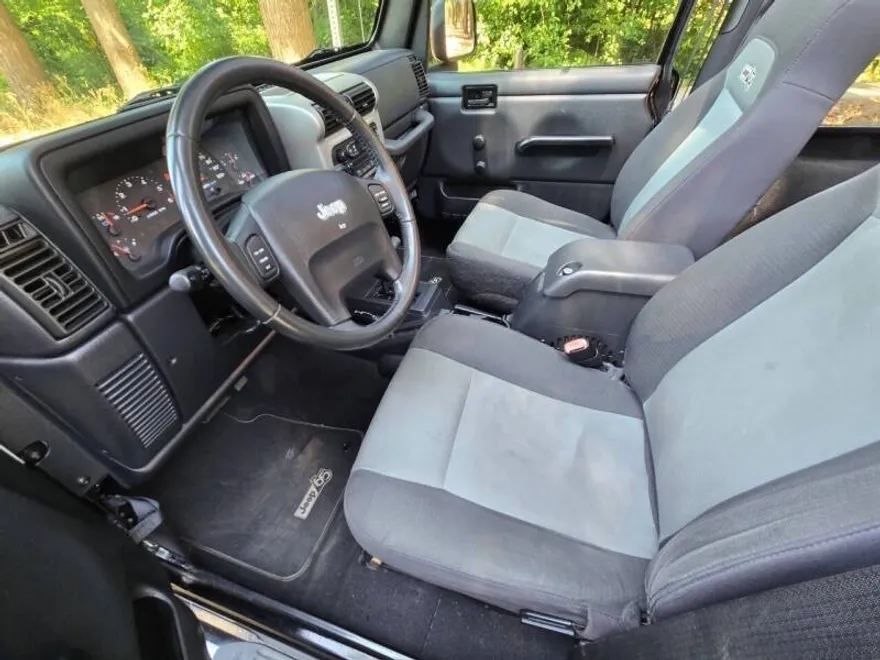 2006 Jeep Wrangler X photo 1