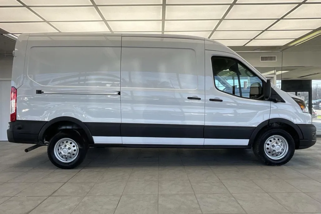 2024 Ford Transit Cargo Van photo 1