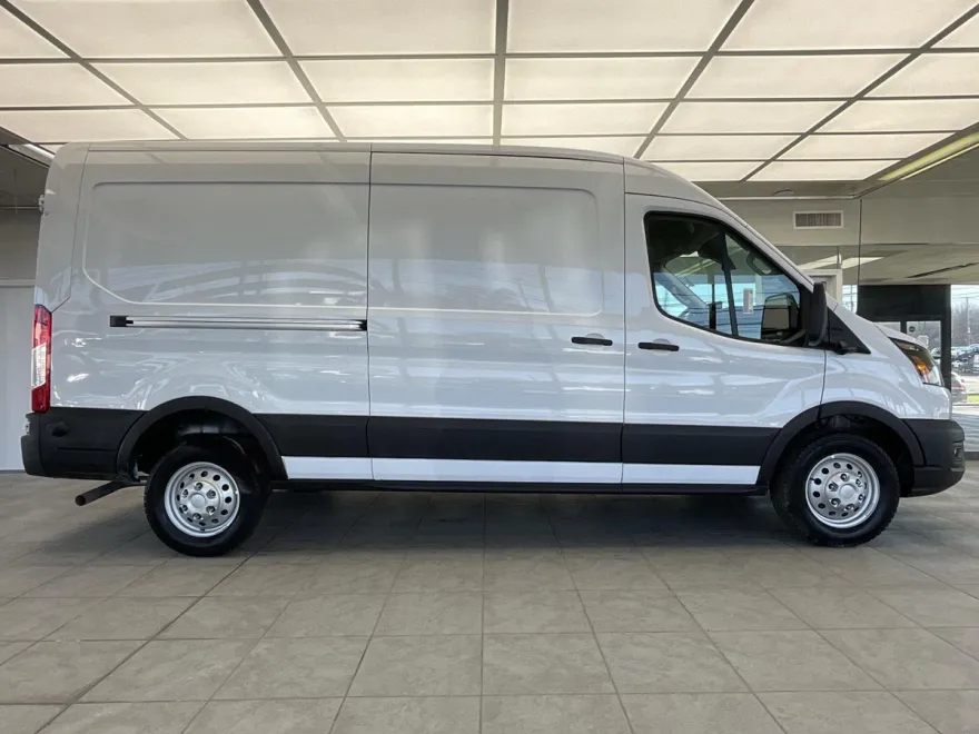 2024 Ford Transit Cargo Van photo 1