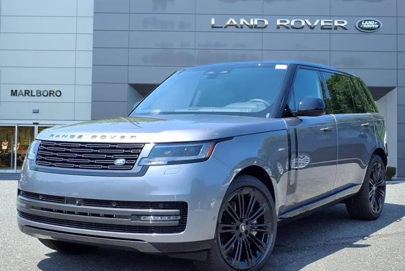 2025 Land Rover Range Rover SE photo 1