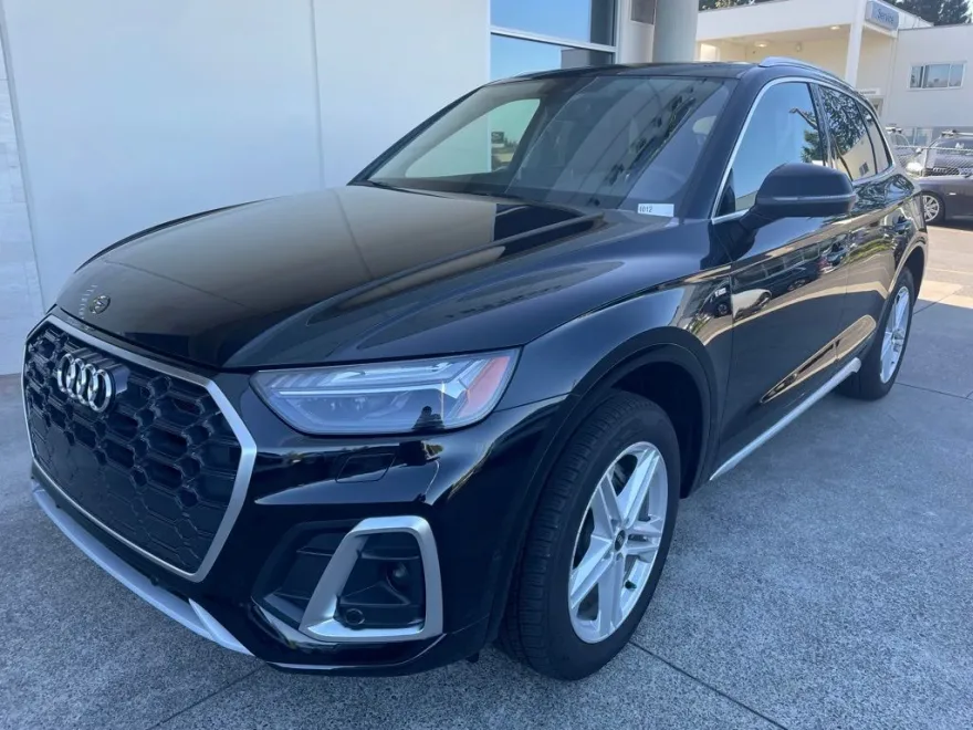 2024 Audi Q5 55 Prestige Premium photo 1