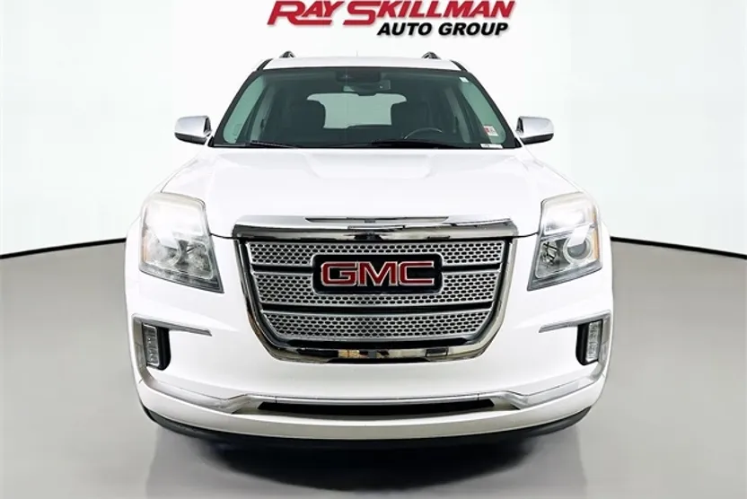 2017 Gmc Terrain Denali photo 1